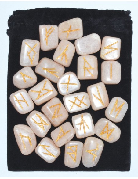 Runes en pierre de lune claire