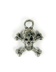 Pendentif Tête de Mort Petit Pirate 03