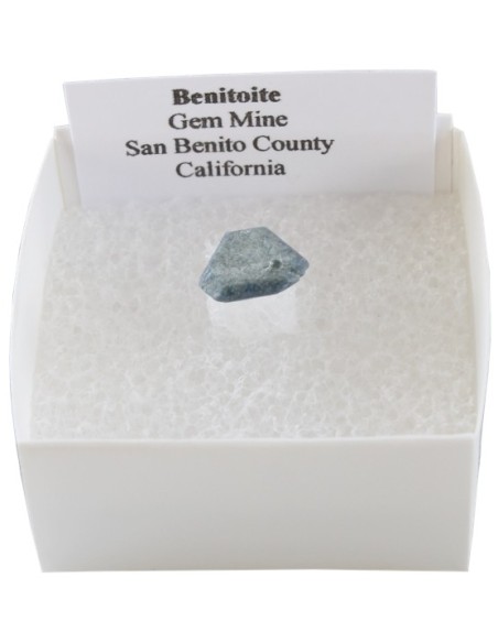 Benitoïte Cristal - La pièce de 0,5 à 1 cm